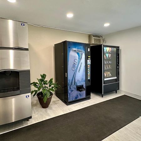 Royal Inn And Suites Charlotte Airport Ngoại thất bức ảnh