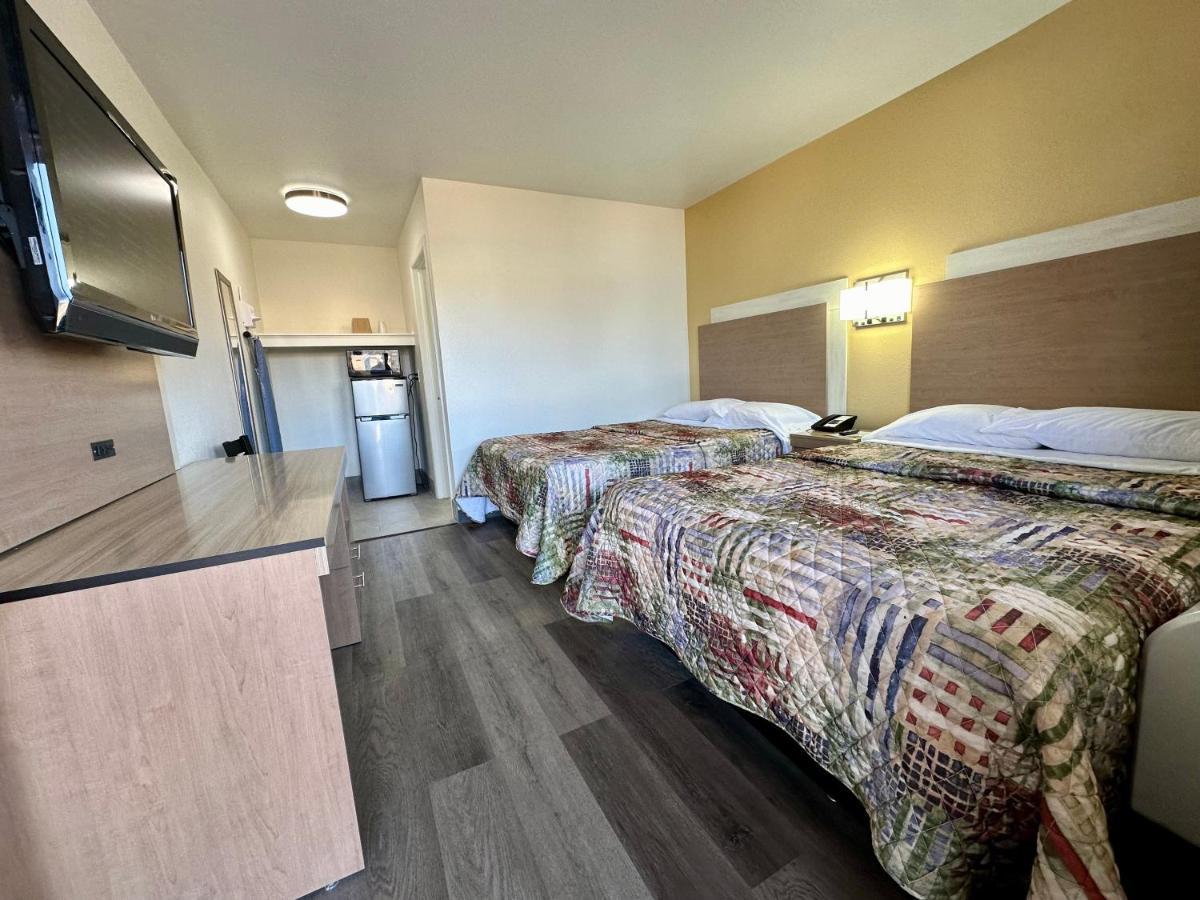 Royal Inn And Suites Charlotte Airport Ngoại thất bức ảnh