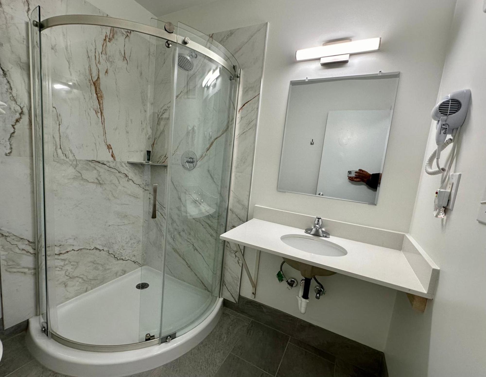 Royal Inn And Suites Charlotte Airport Ngoại thất bức ảnh
