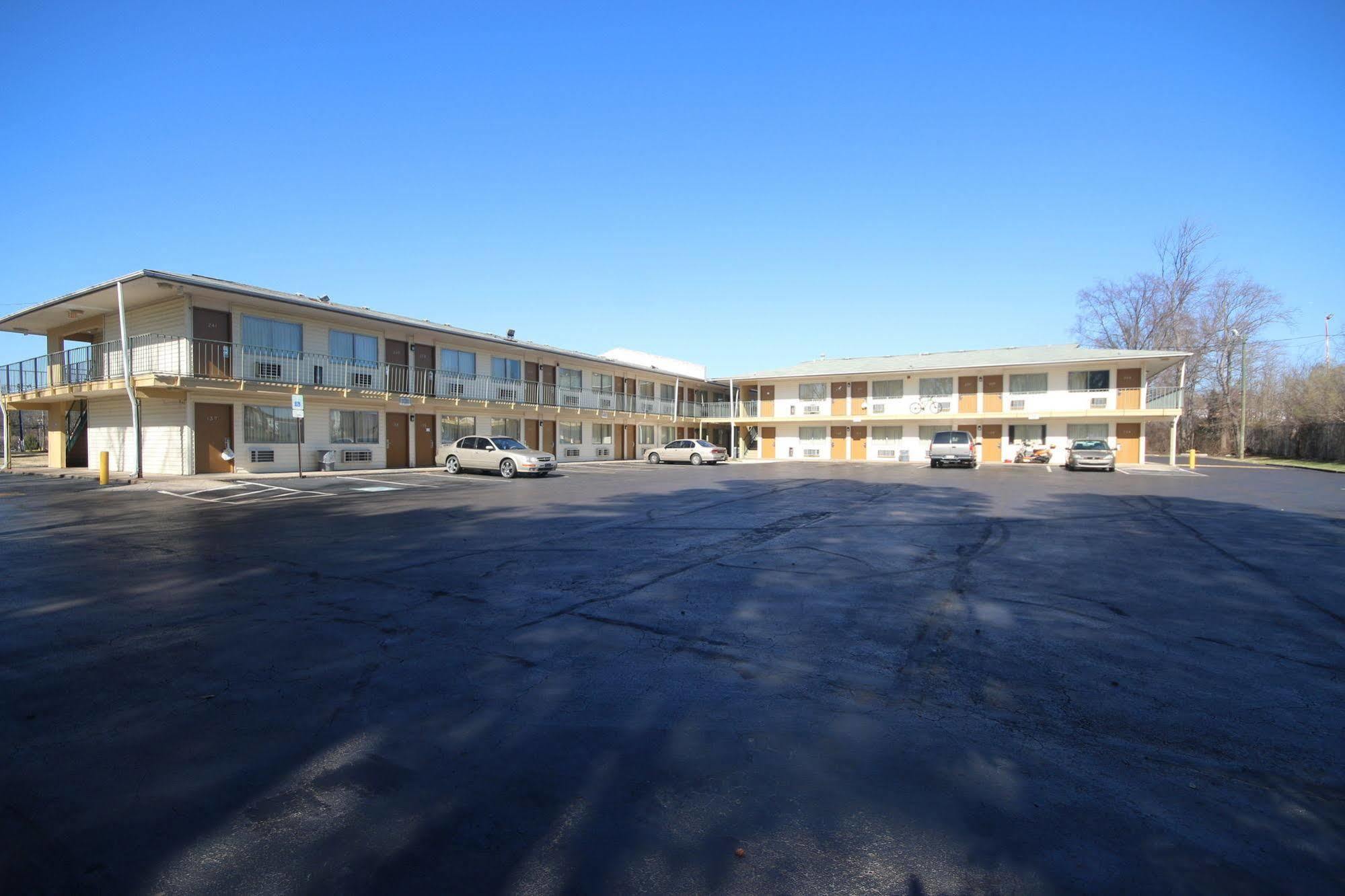 Royal Inn And Suites Charlotte Airport Ngoại thất bức ảnh