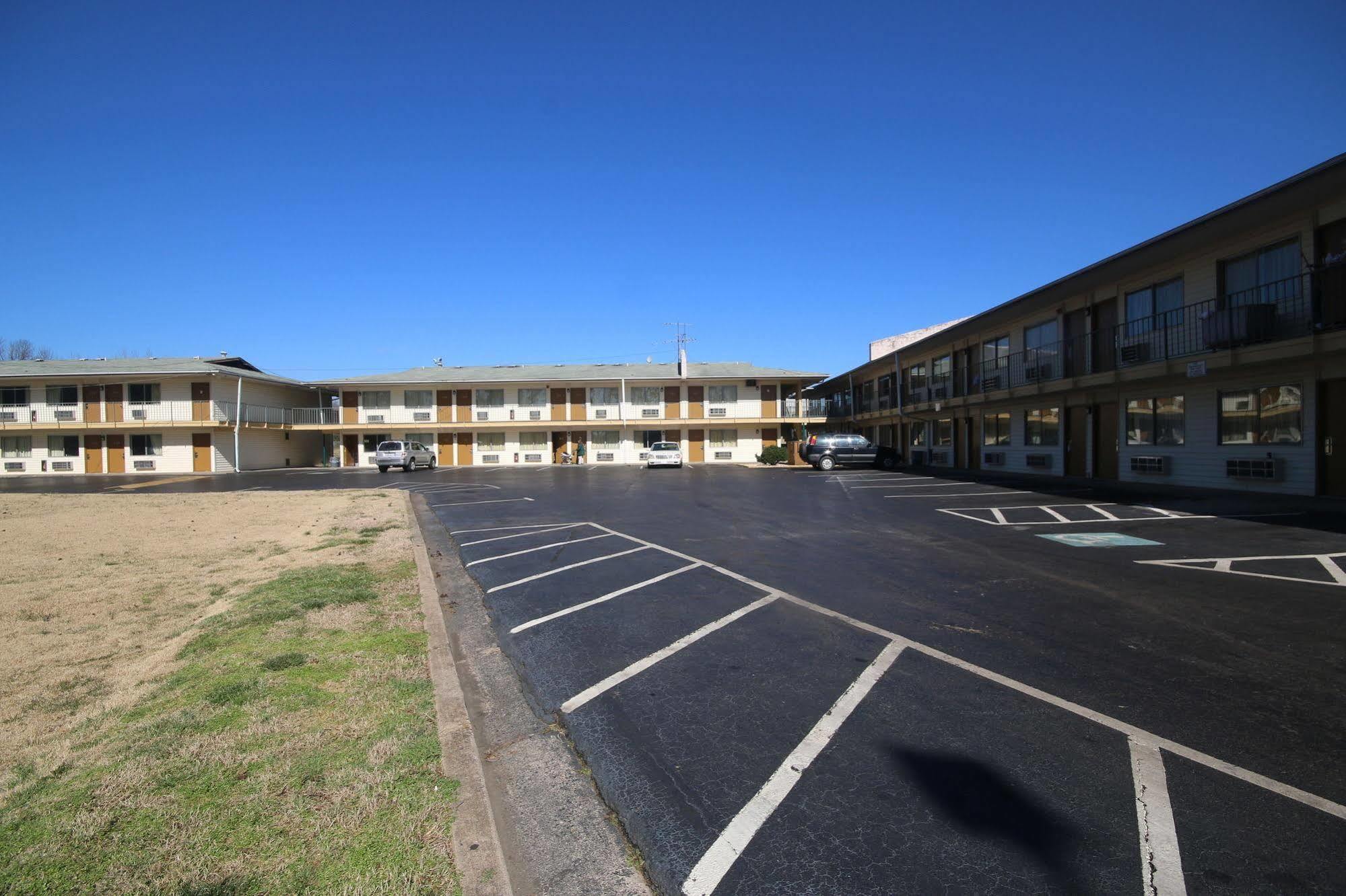 Royal Inn And Suites Charlotte Airport Ngoại thất bức ảnh